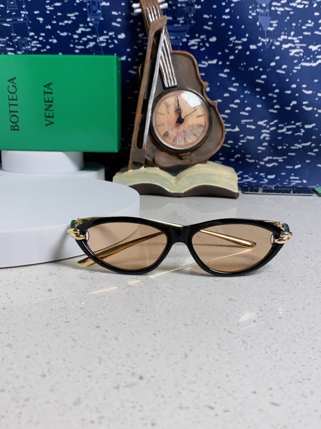 Bottega Veneta BV1390 Cat-Eye Gold Lens Sunglasses for Women - detail image 8