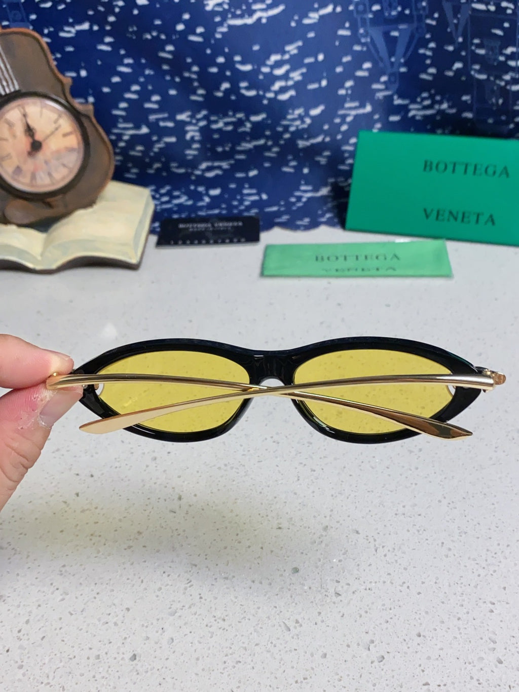 Bottega Veneta BV1390 Cat-Eye Yellow Lens Sunglasses for Women - detail image 5