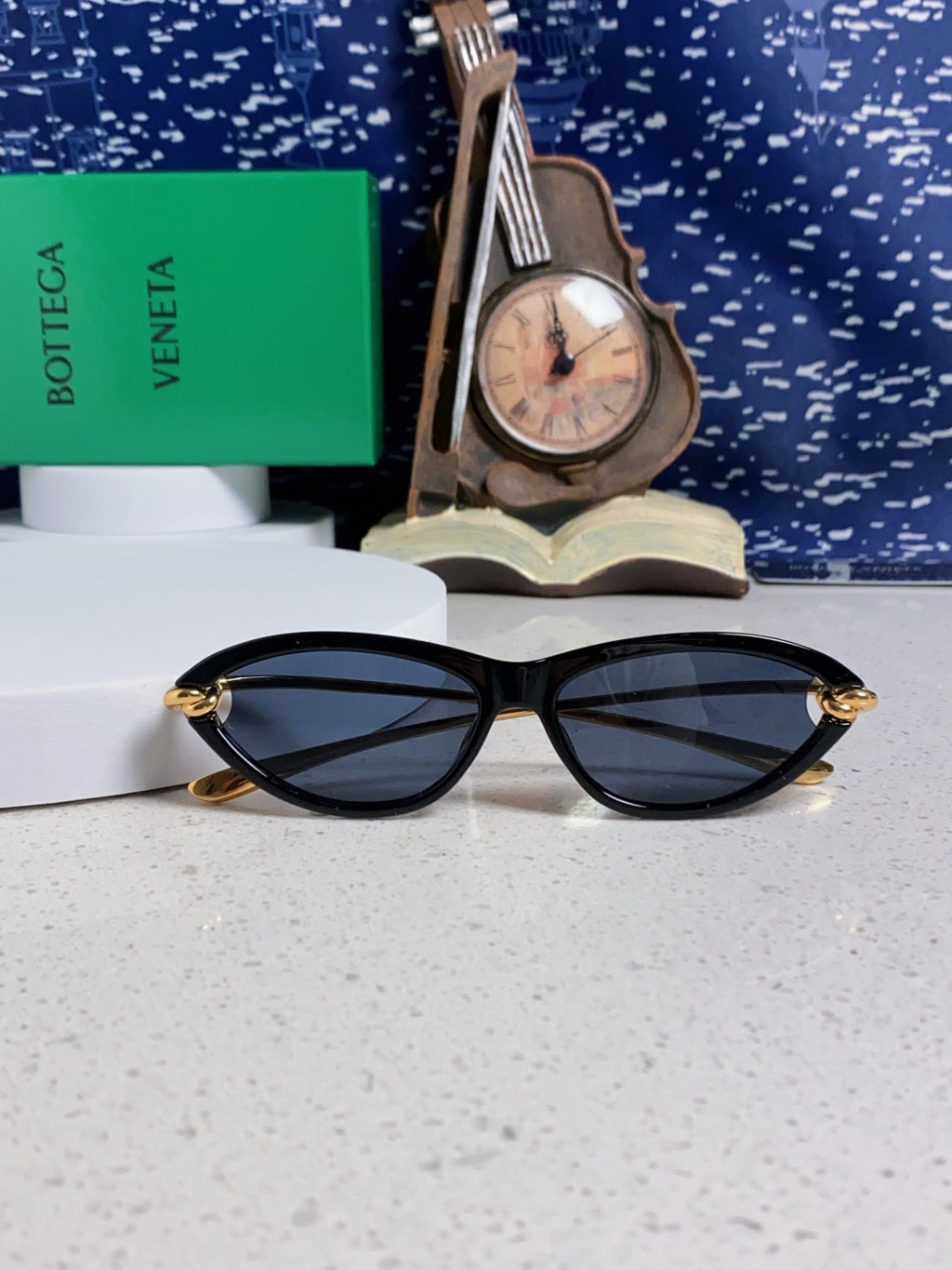 Bottega Veneta BV1390 Cat-Eye Blue Lens Sunglasses for Women - detail image 8