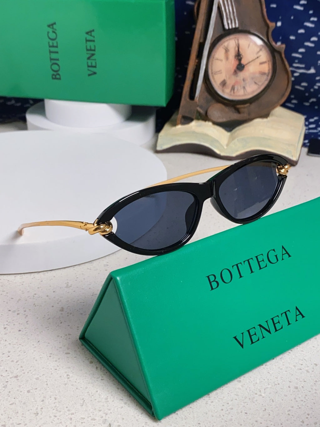 Bottega Veneta BV1390 Cat-Eye Blue Lens Sunglasses for Women - detail image 9