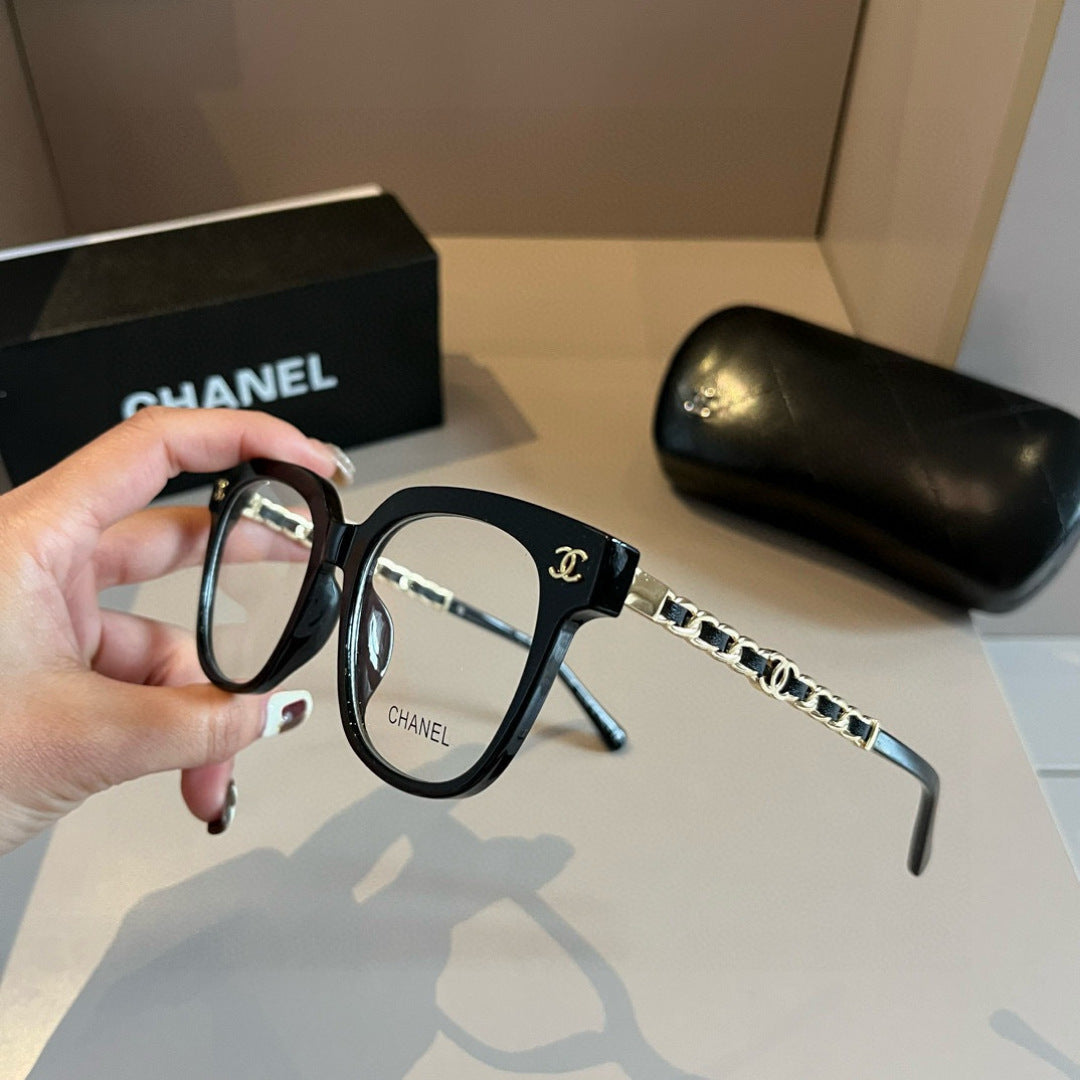 Chanel Oversized Silver Lens Sunglasses for Men & Women - 493546 - detail image 3