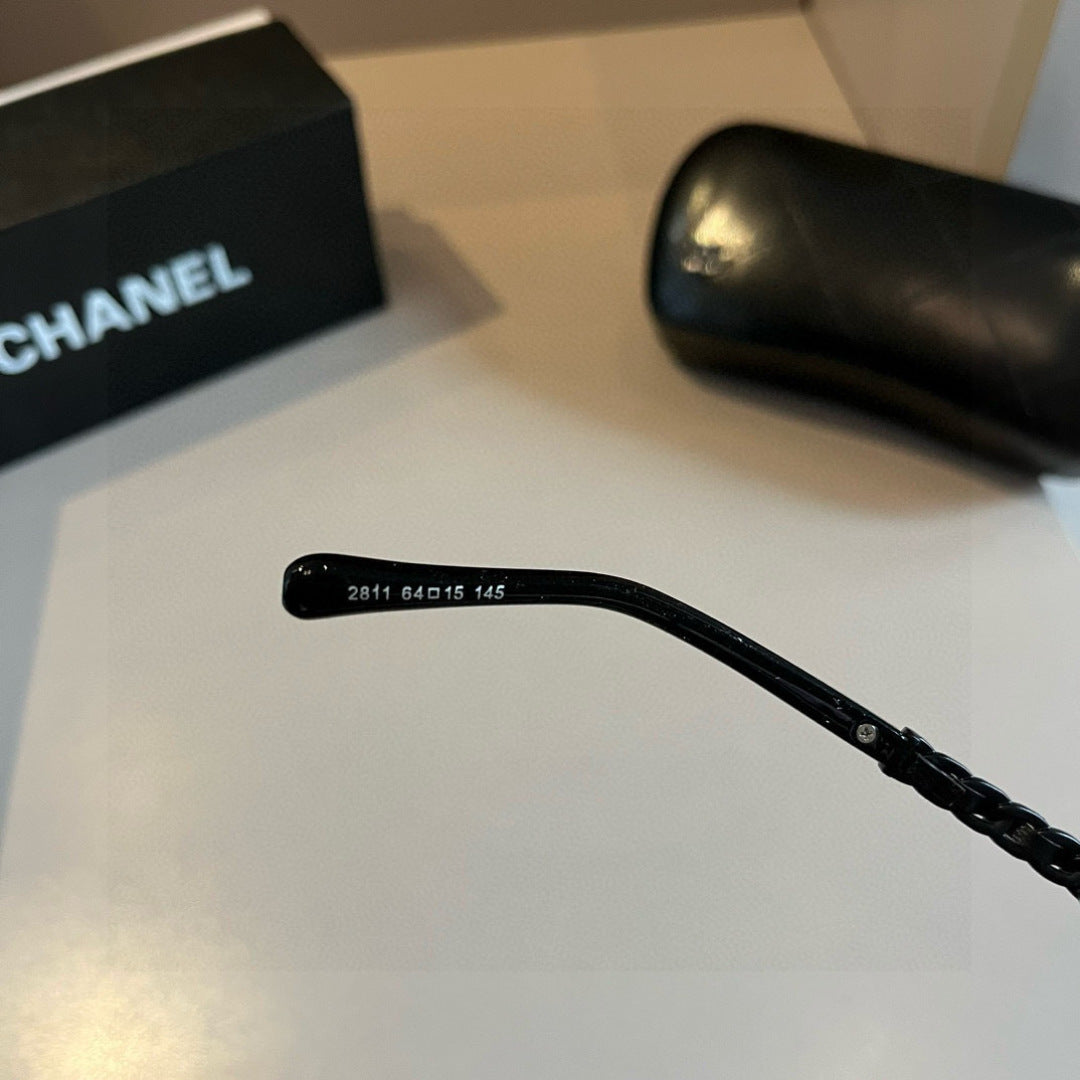 Chanel Oversized Silver Lens Sunglasses for Men & Women - 493547 - detail image 8