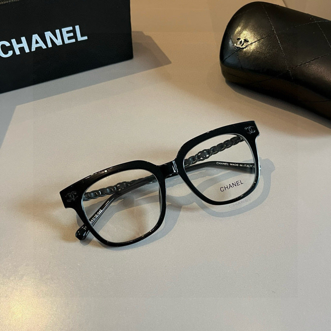 Chanel Oversized Silver Lens Sunglasses for Men & Women - 493547 - detail image 4
