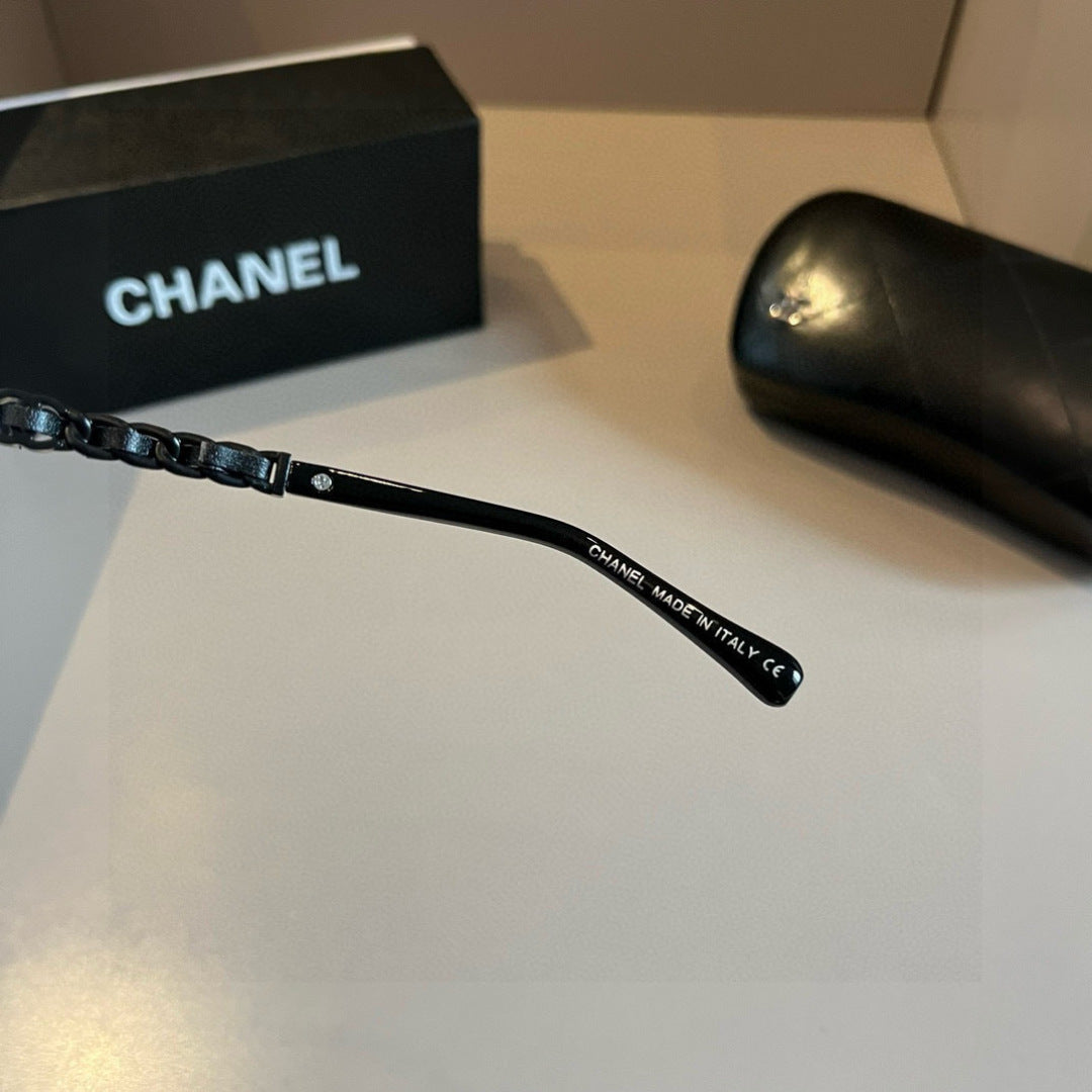 Chanel Oversized Silver Lens Sunglasses for Men & Women - 465146 - detail image 7