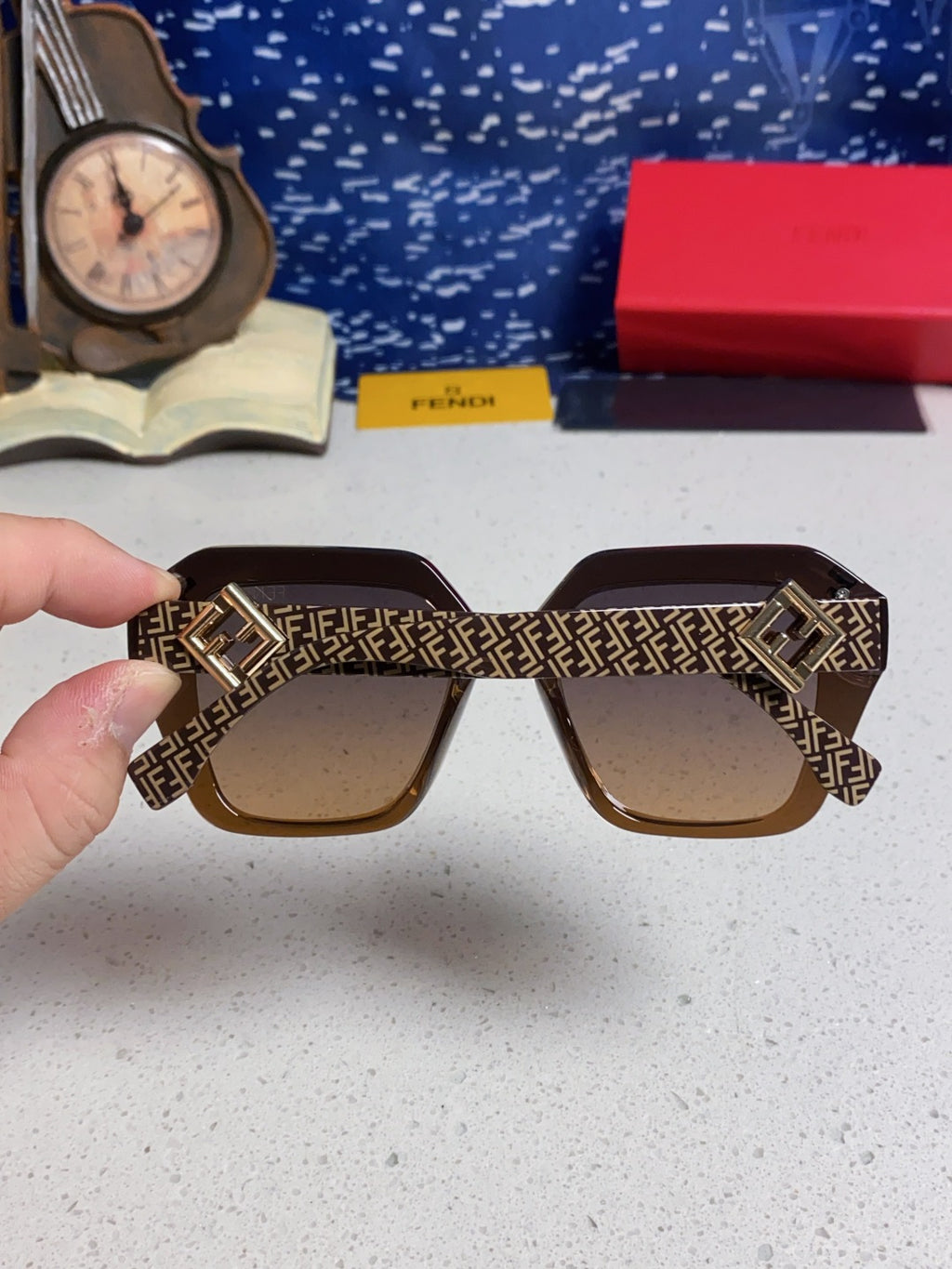 Fendi Cat-Eye Brown Lens Sunglasses for Men & Women - 132614 - detail image 5