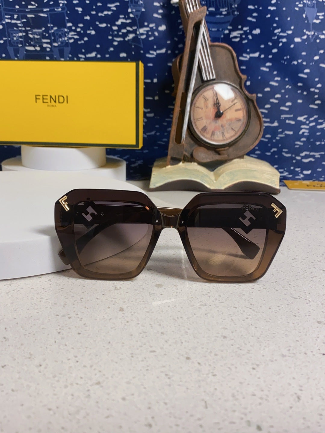 Fendi Cat-Eye Brown Lens Sunglasses for Men & Women - 132614 - detail image 9