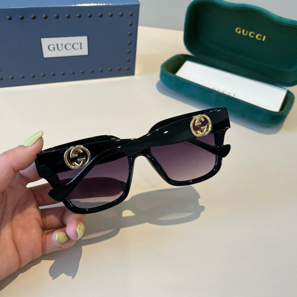 Gucci Oversized Black Lens Sunglasses for Men & Women - 486343 - detail image 5