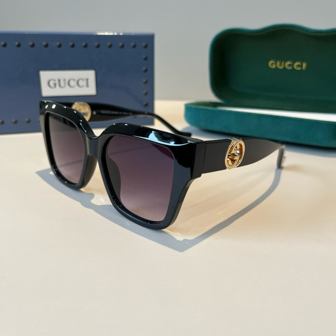Gucci Oversized Black Lens Sunglasses for Men & Women - 448857 - detail image 3
