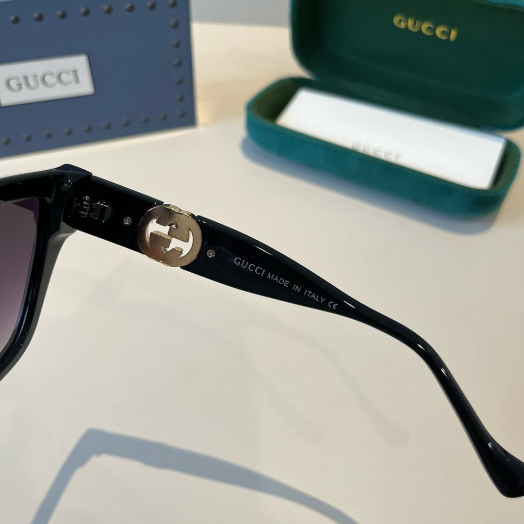 Gucci Oversized Black Lens Sunglasses for Men & Women - 486343 - detail image 7