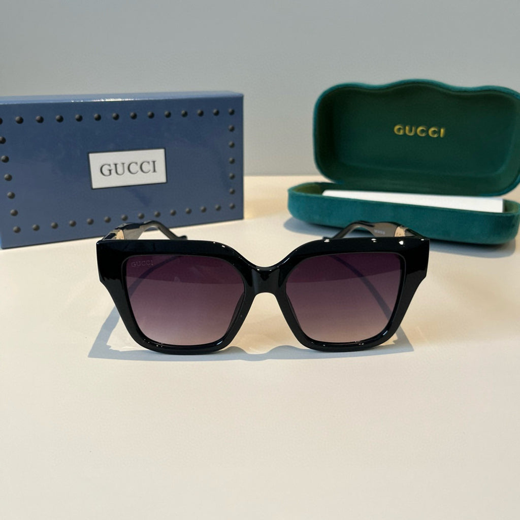 Gucci Oversized Black Lens Sunglasses for Men & Women - 486343 - detail image 2