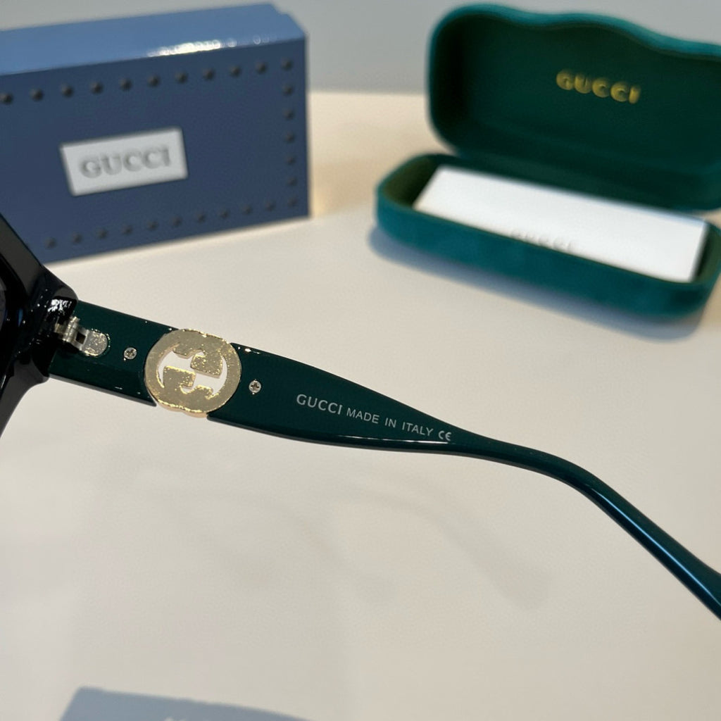 Gucci Oversized Black Lens Sunglasses for Men & Women - 486344 - detail image 10