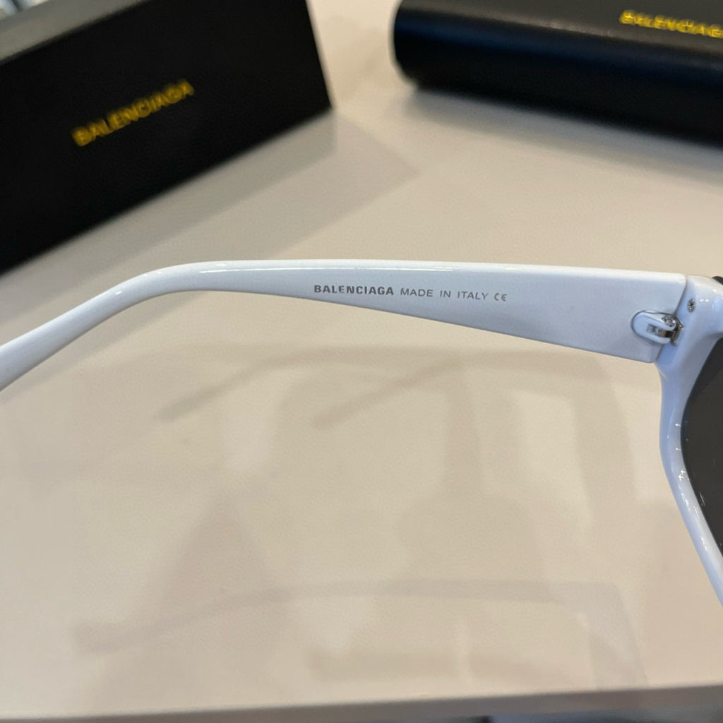 Balenciaga Rectangular Silver Lens Sunglasses for Men & Women - 432549 - detail image 8