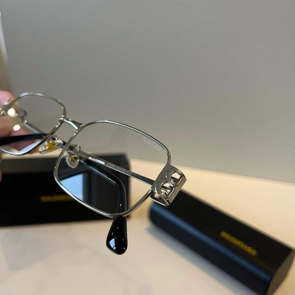 Balenciaga Rectangular Silver Lens Sunglasses for Men & Women - 416138 - detail image 8