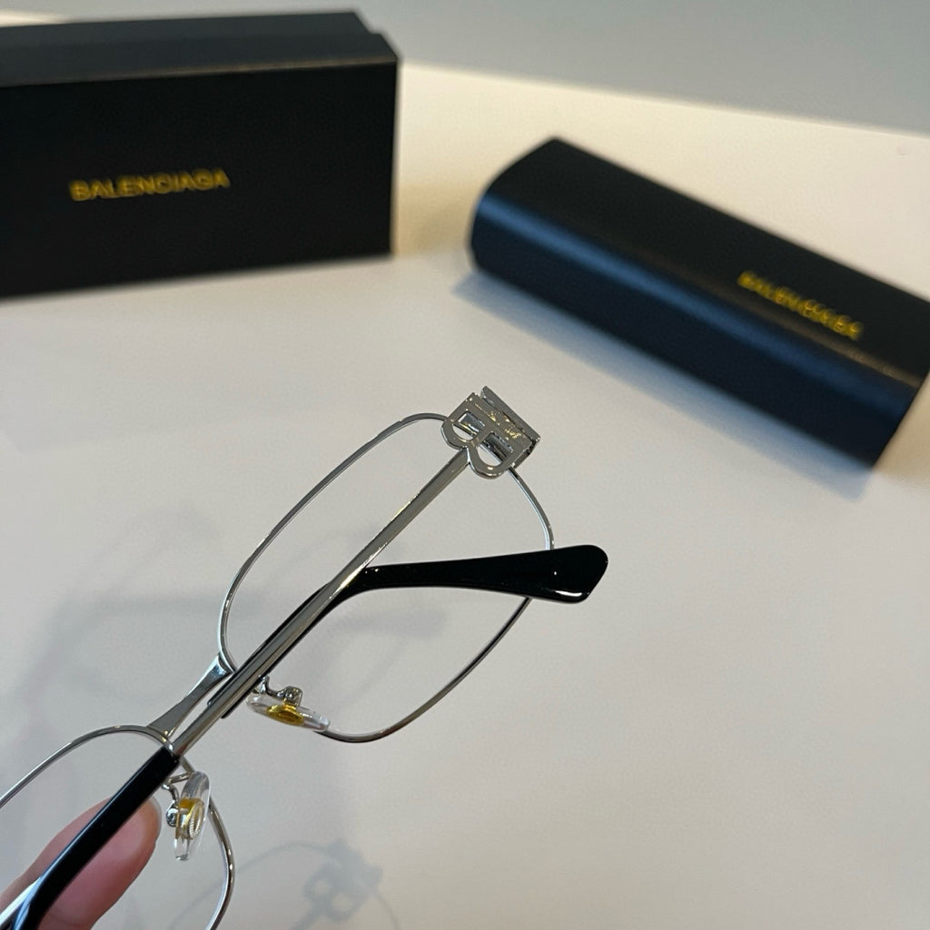Balenciaga Rectangular Silver Lens Sunglasses for Men & Women - 416138 - detail image 7