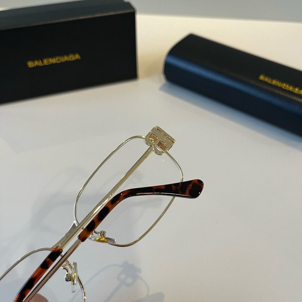 Balenciaga Rectangular Silver Lens Sunglasses for Men & Women - 382931 - detail image 7