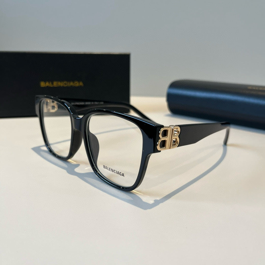 Balenciaga Folding Square Black Lens Sunglasses for Men & Women - 487501 - detail image 3