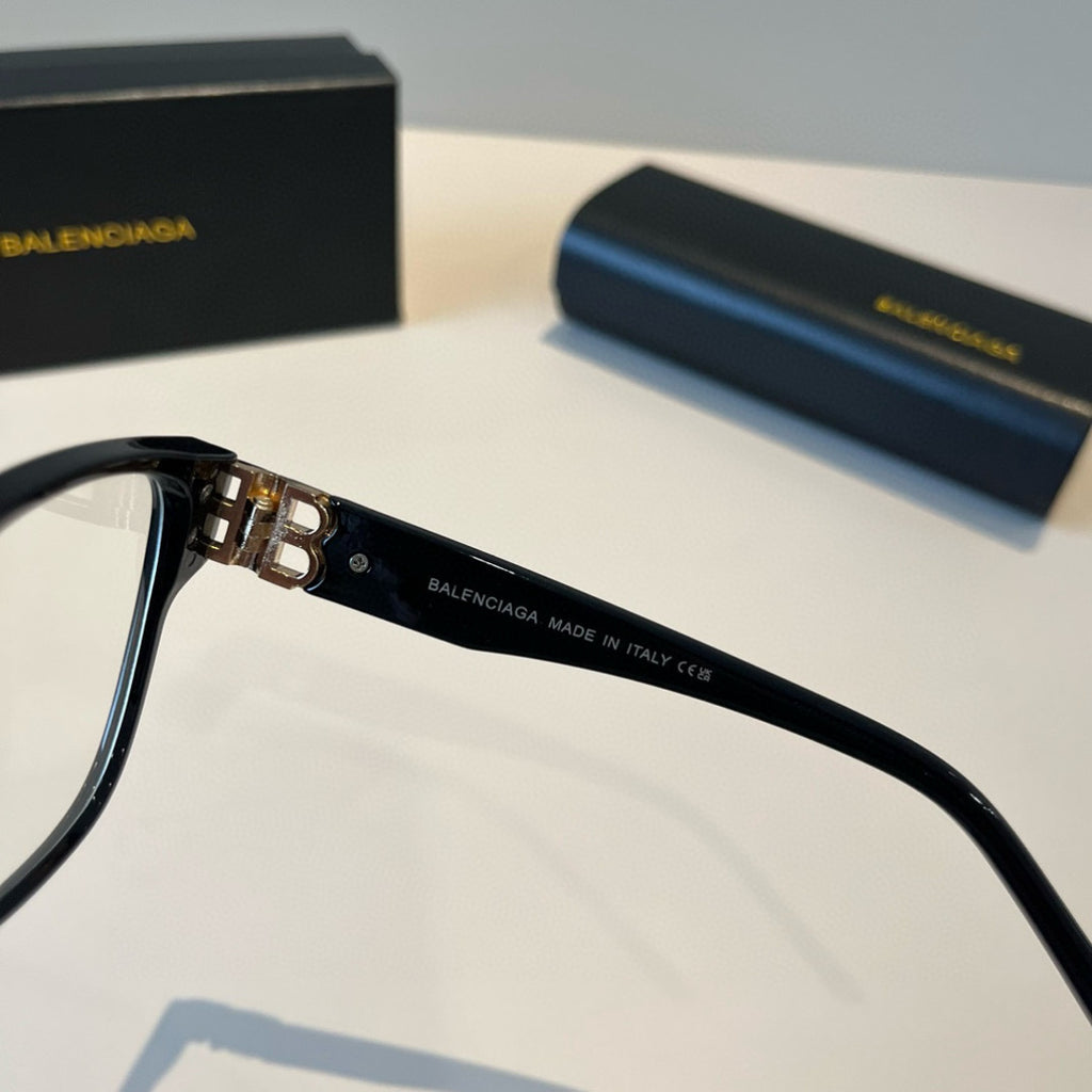Balenciaga Folding Square Black Lens Sunglasses for Men & Women - 487501 - detail image 9