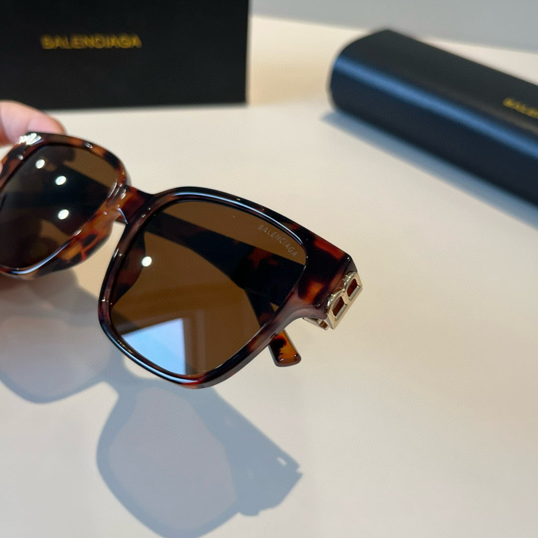Balenciaga Folding Square Black Lens Sunglasses for Men & Women - 487502 - detail image 6
