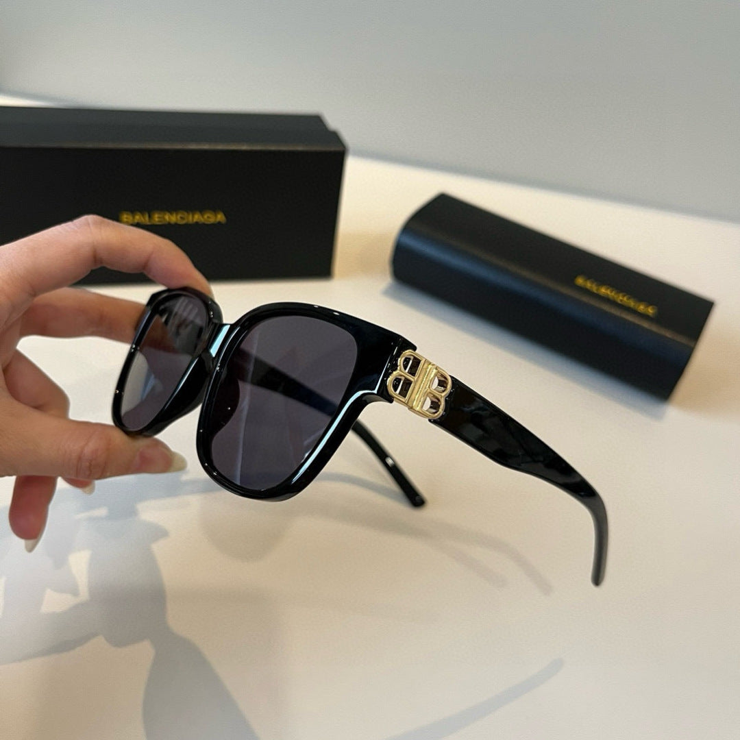 Balenciaga Folding Square Black Lens Sunglasses for Men & Women - detail image 4