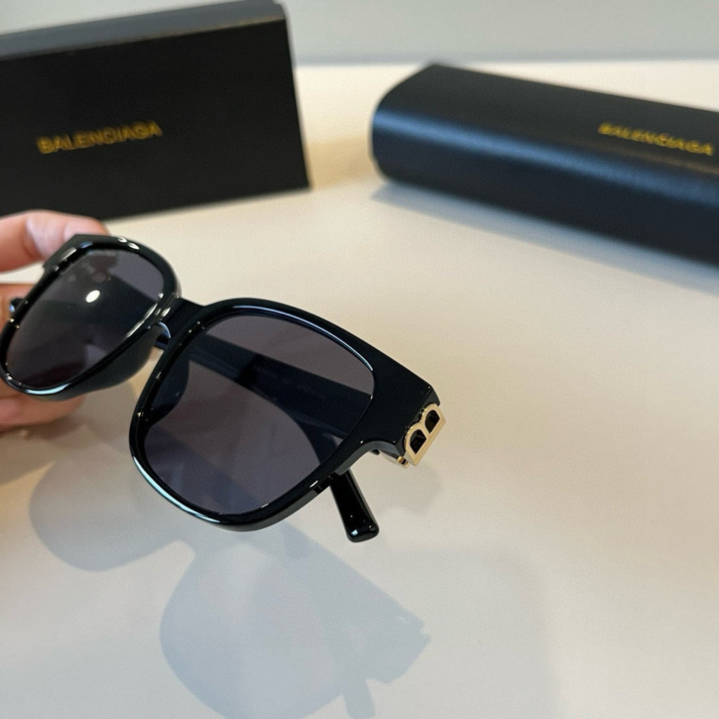 Balenciaga Folding Square Black Lens Sunglasses for Men & Women - detail image 6