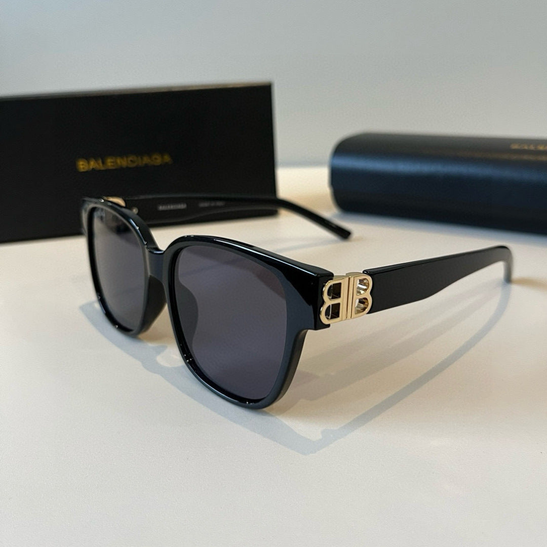 Balenciaga Folding Square Black Lens Sunglasses for Men & Women - detail image 3