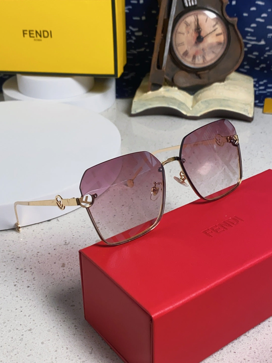 Fendi Fashion Silver Lens Sunglasses for Men & Women - 935320 - detail image 9