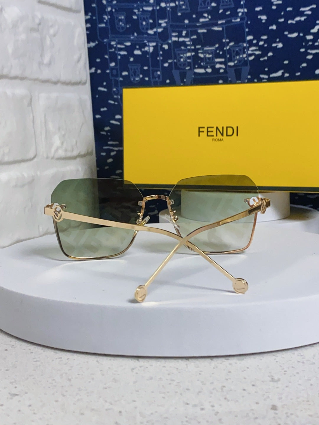 Fendi Fashion Silver Lens Sunglasses for Men & Women - 372465 - detail image 3