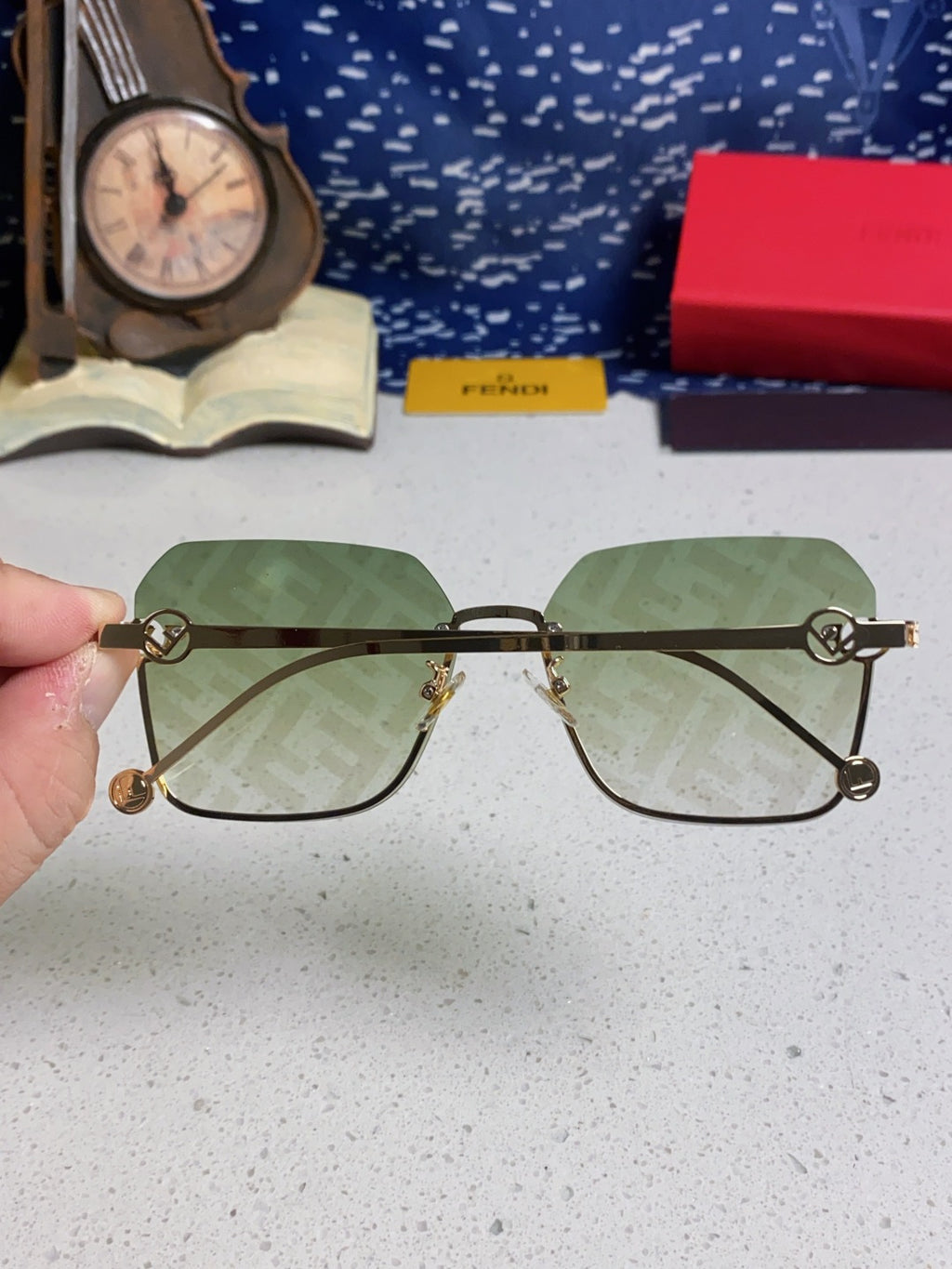 Fendi Fashion Silver Lens Sunglasses for Men & Women - 935322 - detail image 5