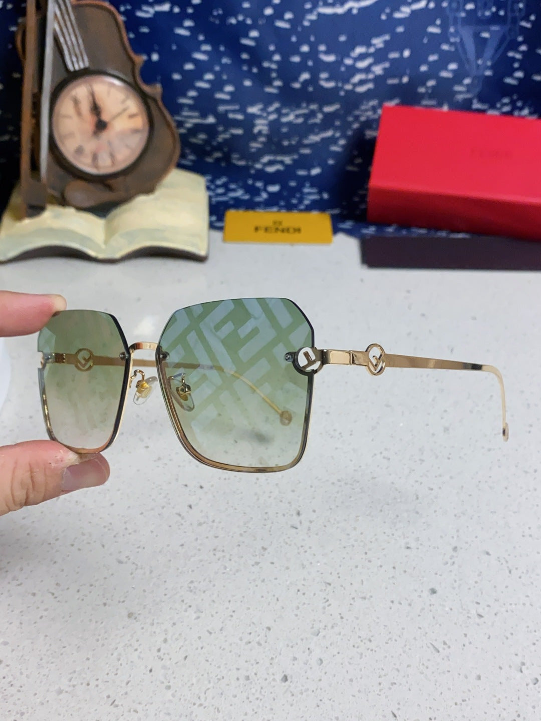 Fendi Fashion Silver Lens Sunglasses for Men & Women - 935322 - detail image 6