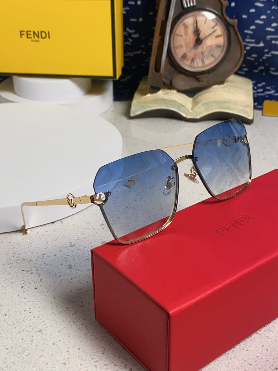 Fendi Fashion Blue Lens Sunglasses for Men & Women - 935323 - detail image 9