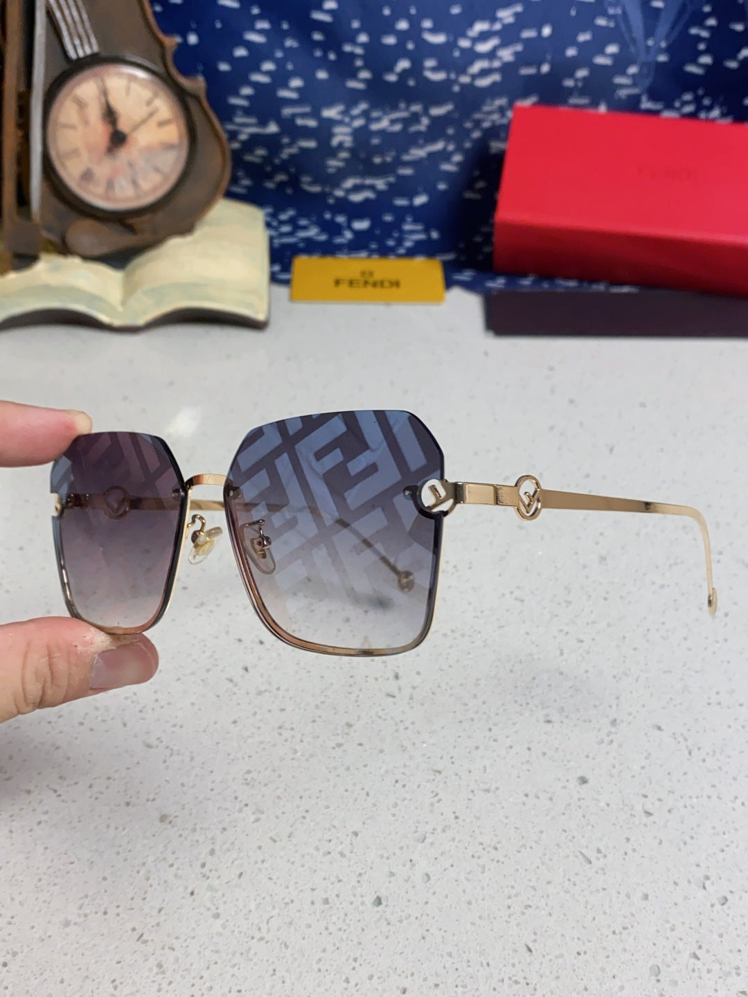 Fendi Fashion Silver Lens Sunglasses for Men & Women - 935325 - detail image 6