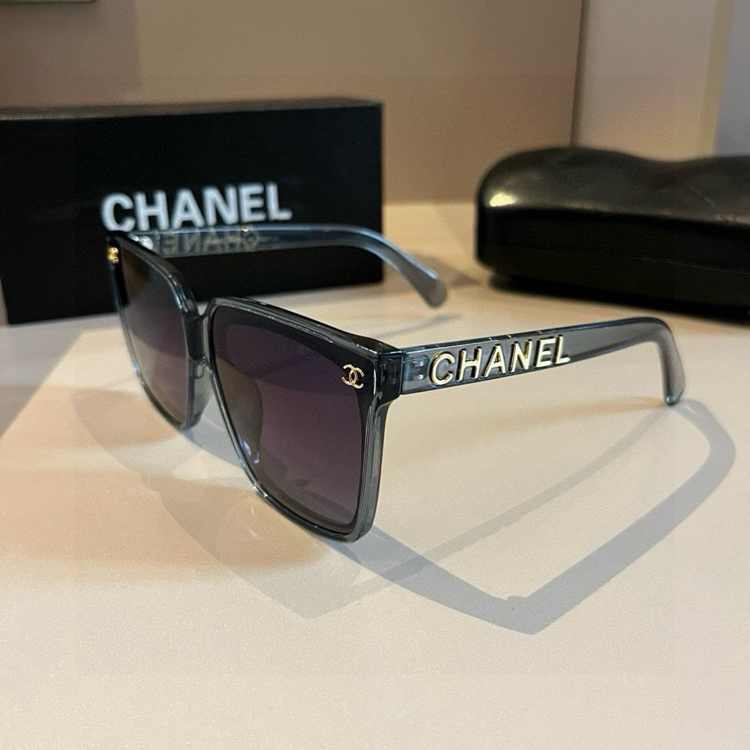 Chanel Fashion Gold Lens Sunglasses for Men & Women - 465162 - detail image 3