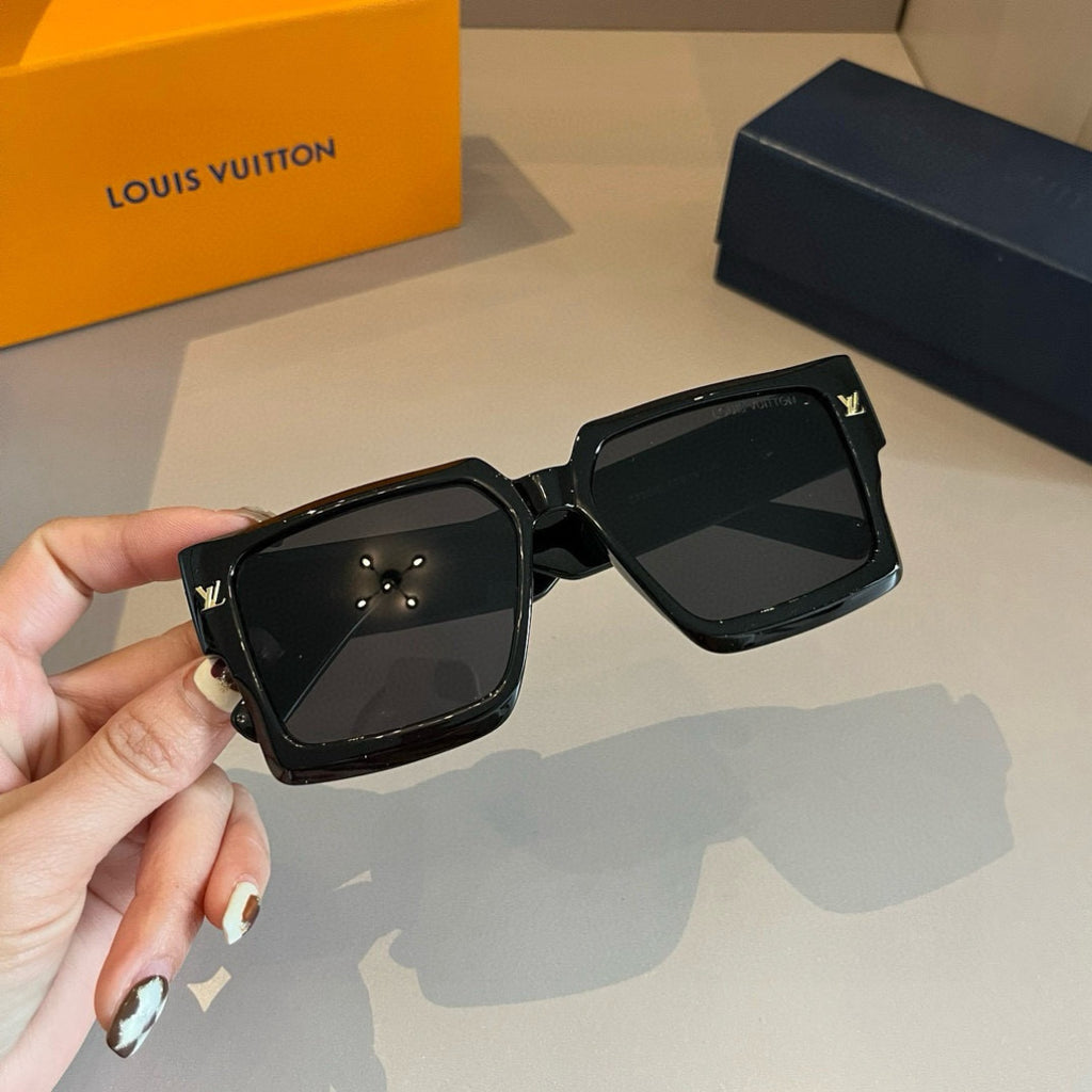 Louis Vuitton Metal Fashion Gold Lens Sunglasses for Men & Women - 486276 - detail image 5