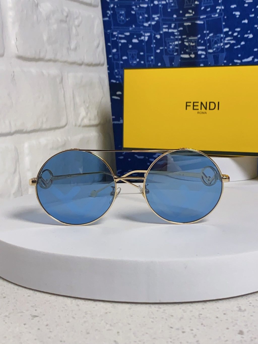 Fendi Round Blue Lens Sunglasses for Men & Women - detail image 2