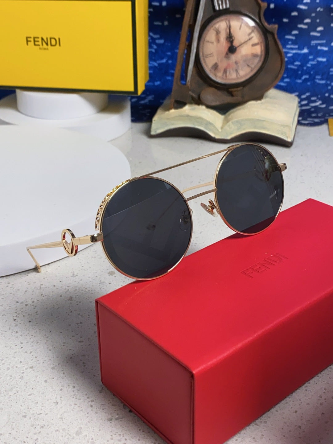 Fendi Round Silver Lens Sunglasses for Men & Women - detail image 9