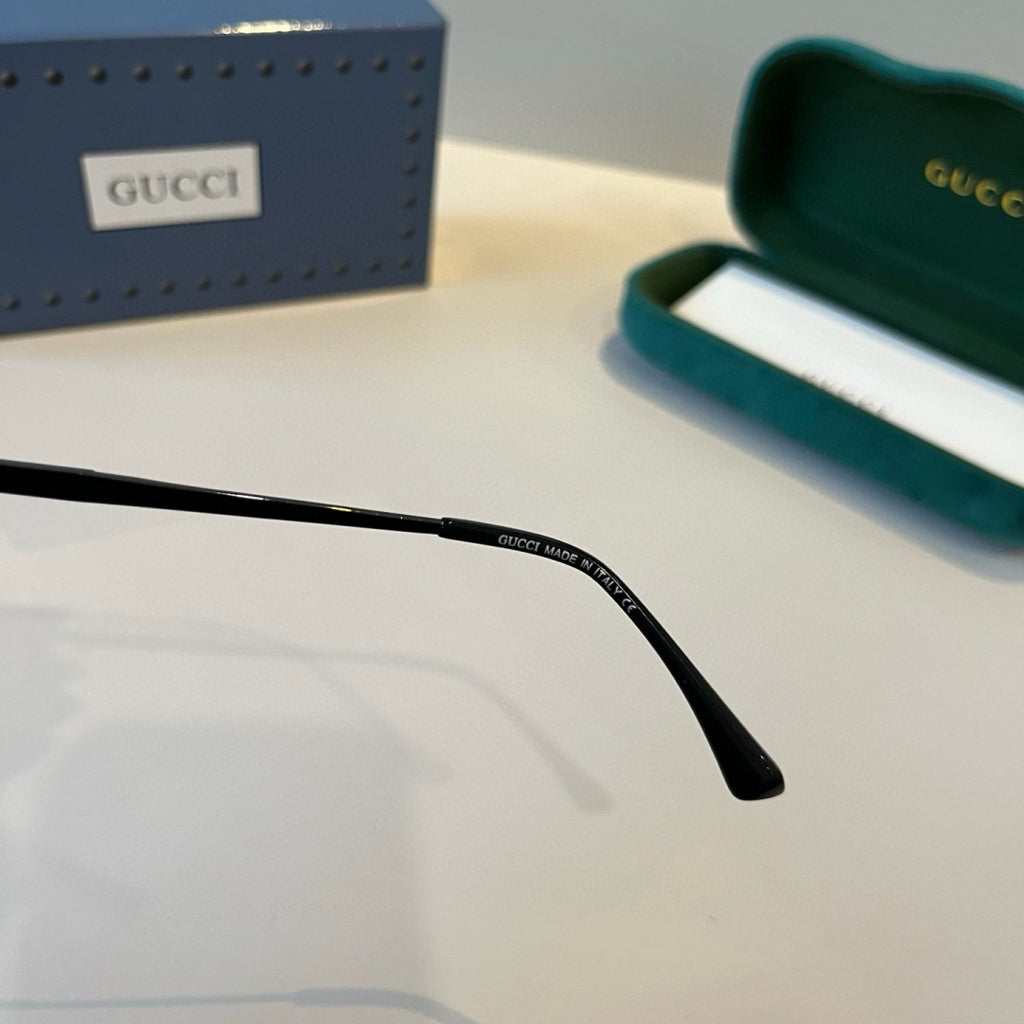Gucci Metal Aviator Black Lens Sunglasses for Men & Women - 486338 - detail image 5