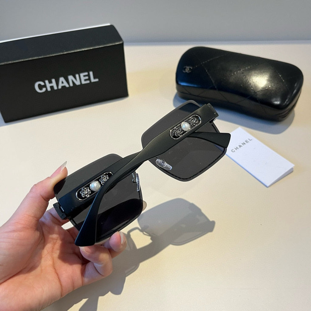 Chanel Fashion Black Lens Sunglasses for Men & Women - 449009 - detail image 5