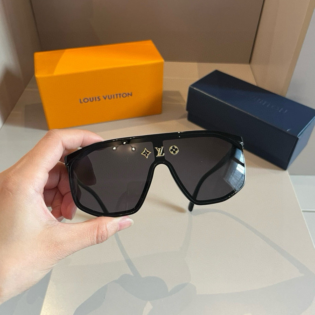 Louis Vuitton Polarized Fashion Gold Lens Sunglasses for Men - 493094 - detail image 7
