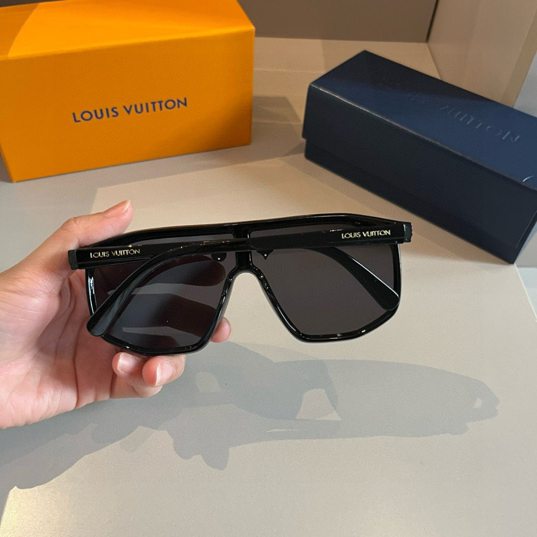 Louis Vuitton Polarized Fashion Gold Lens Sunglasses for Men - 493094 - detail image 6