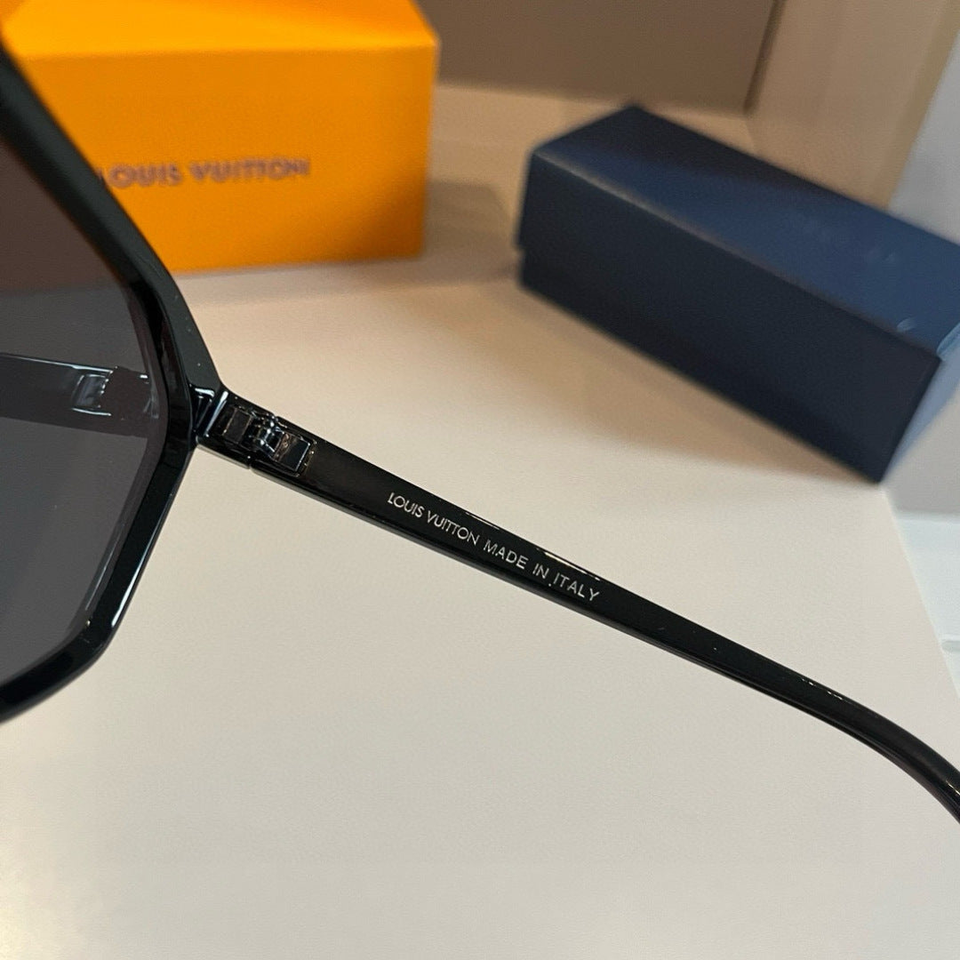 Louis Vuitton Polarized Fashion Gold Lens Sunglasses for Men - 493094 - detail image 8