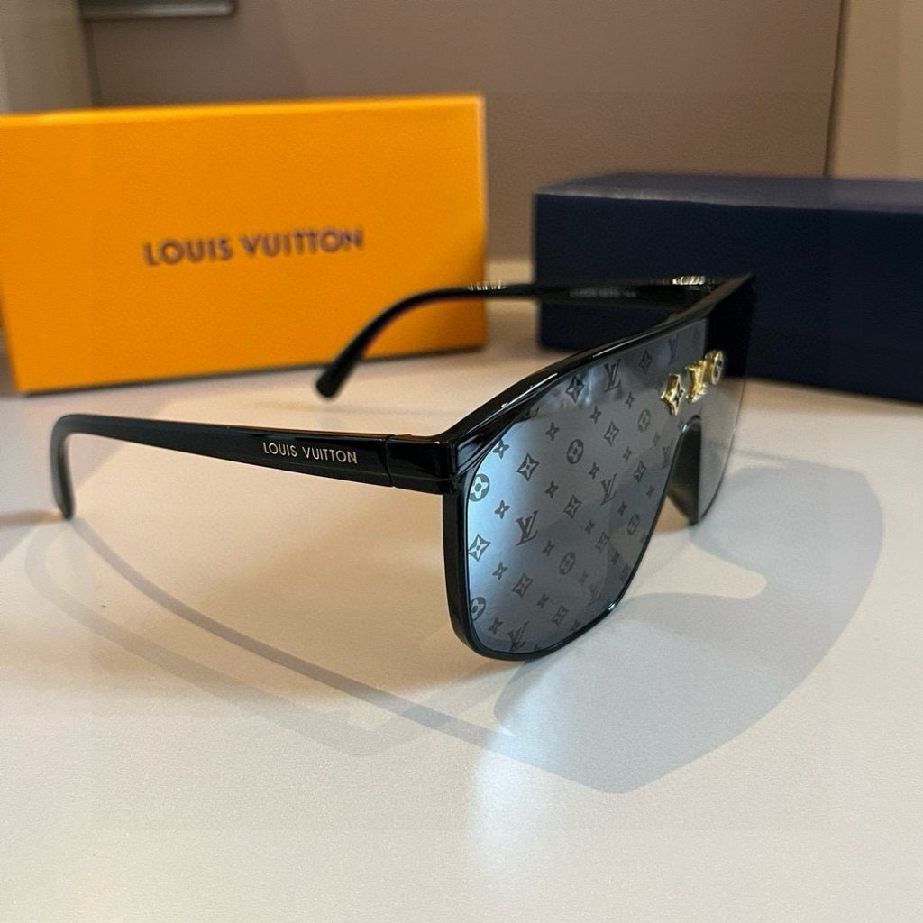 Louis Vuitton Polarized Fashion Gold Lens Sunglasses for Men - detail image 2