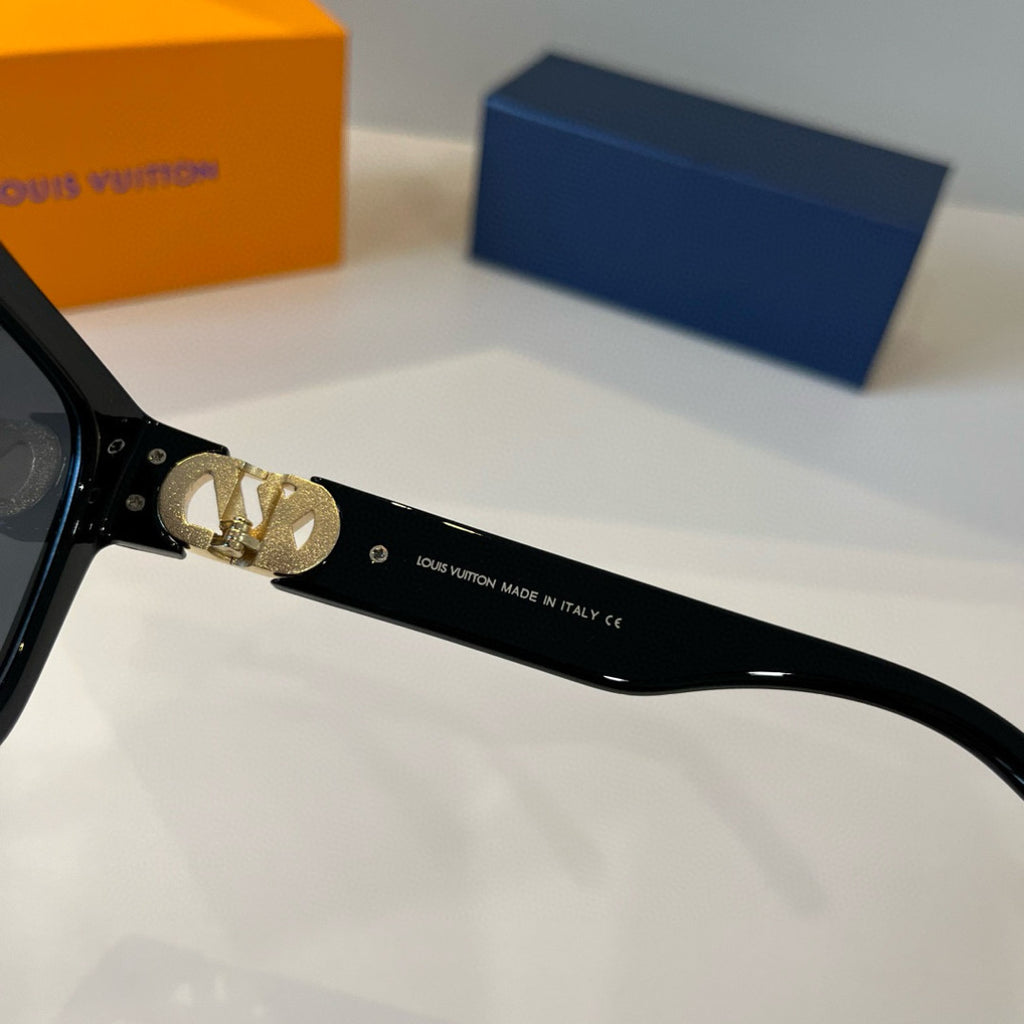 Louis Vuitton Slim Black Lens Sunglasses for Men & Women - 464678 - detail image 8