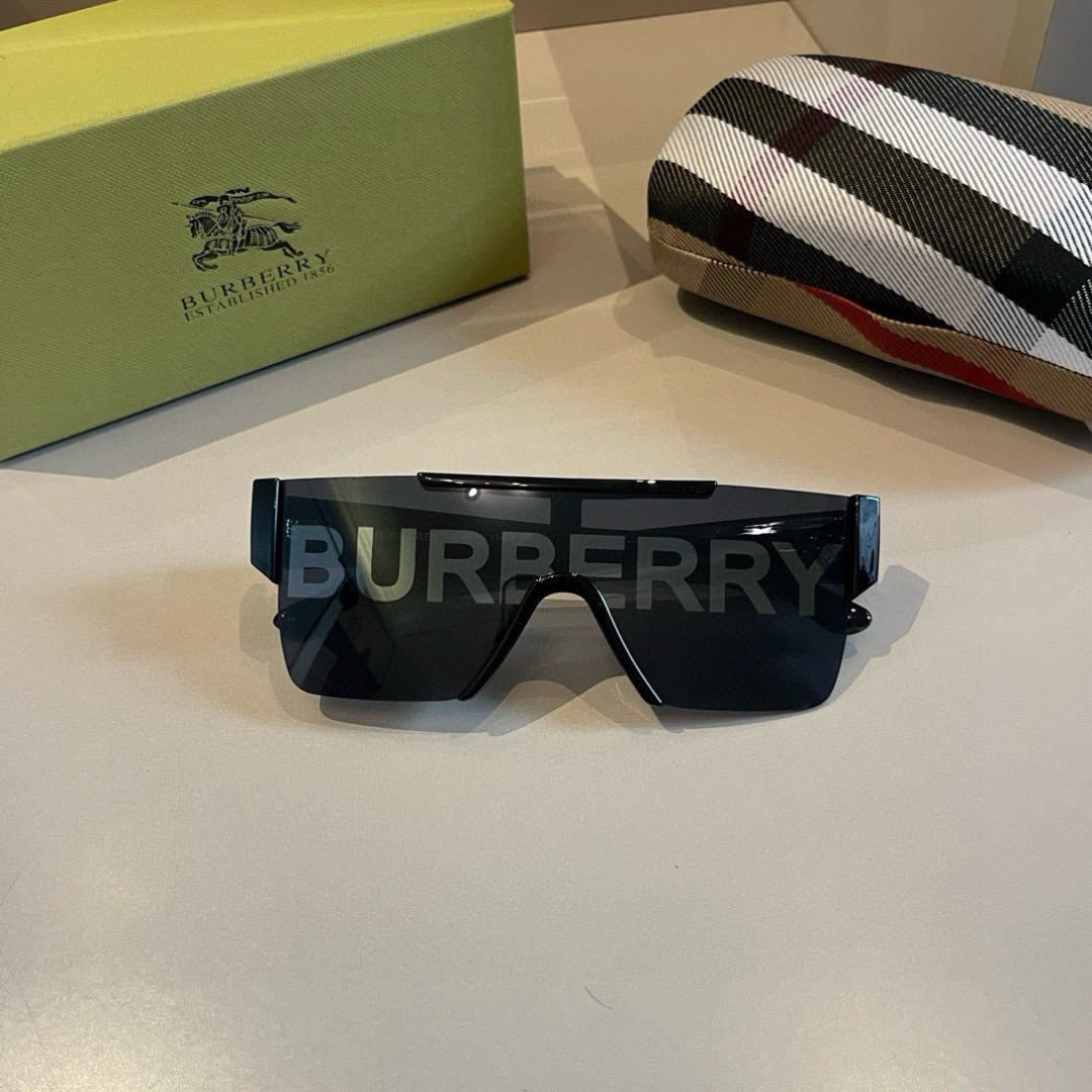 Burberry Fashion Gold Lens Sunglasses for Men & Women - 449608 - detail image 3