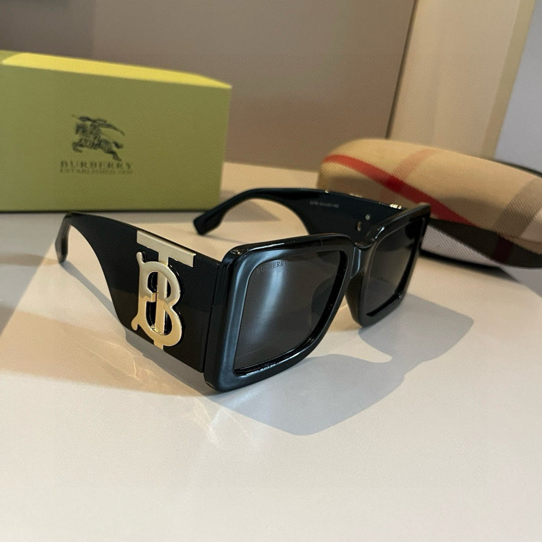 Burberry Fashion Black Lens Sunglasses for Men & Women - 158538