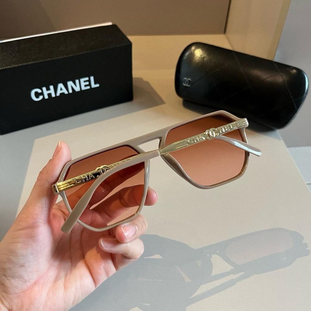 Chanel Oversized Gold Lens Sunglasses for Men & Women - 431601 - detail image 6