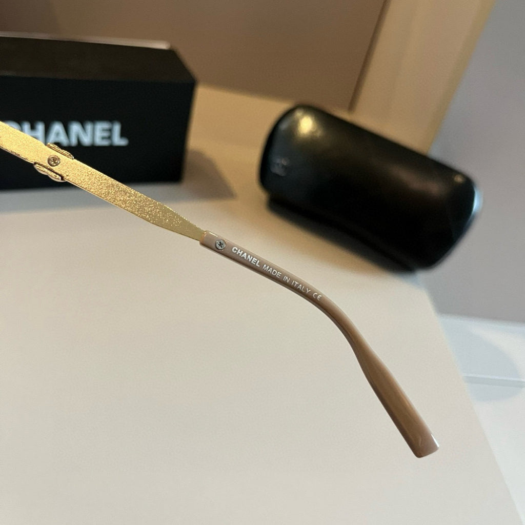 Chanel Oversized Gold Lens Sunglasses for Men & Women - 431601 - detail image 7