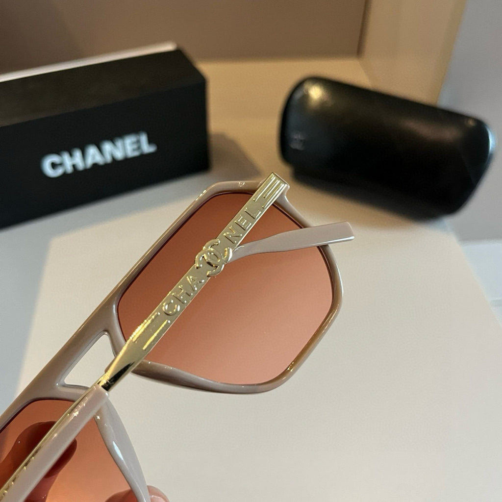 Chanel Oversized Gold Lens Sunglasses for Men & Women - 431601 - detail image 5