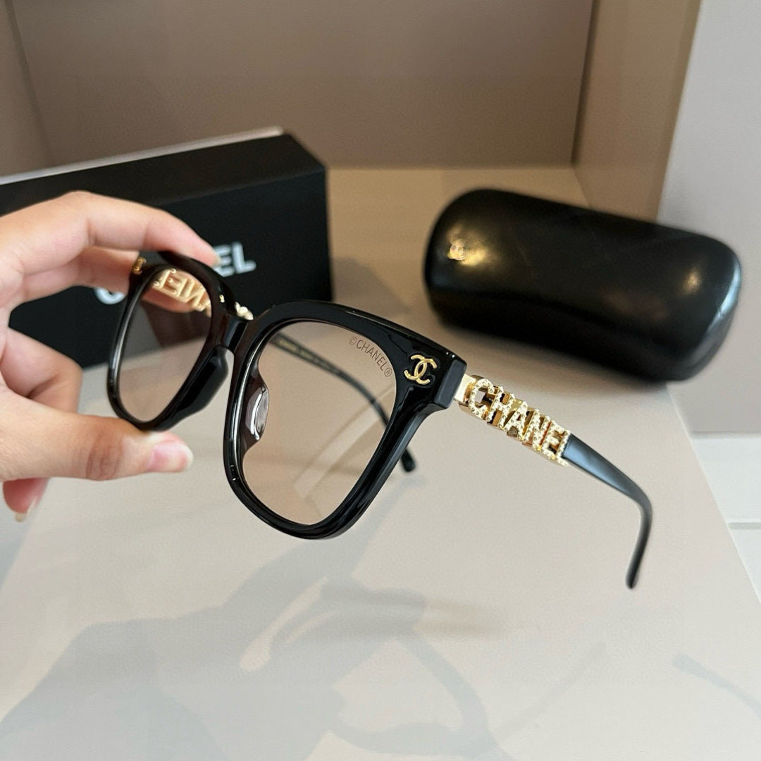 Chanel Fashion Silver Lens Sunglasses for Men & Women - 493455 - detail image 3