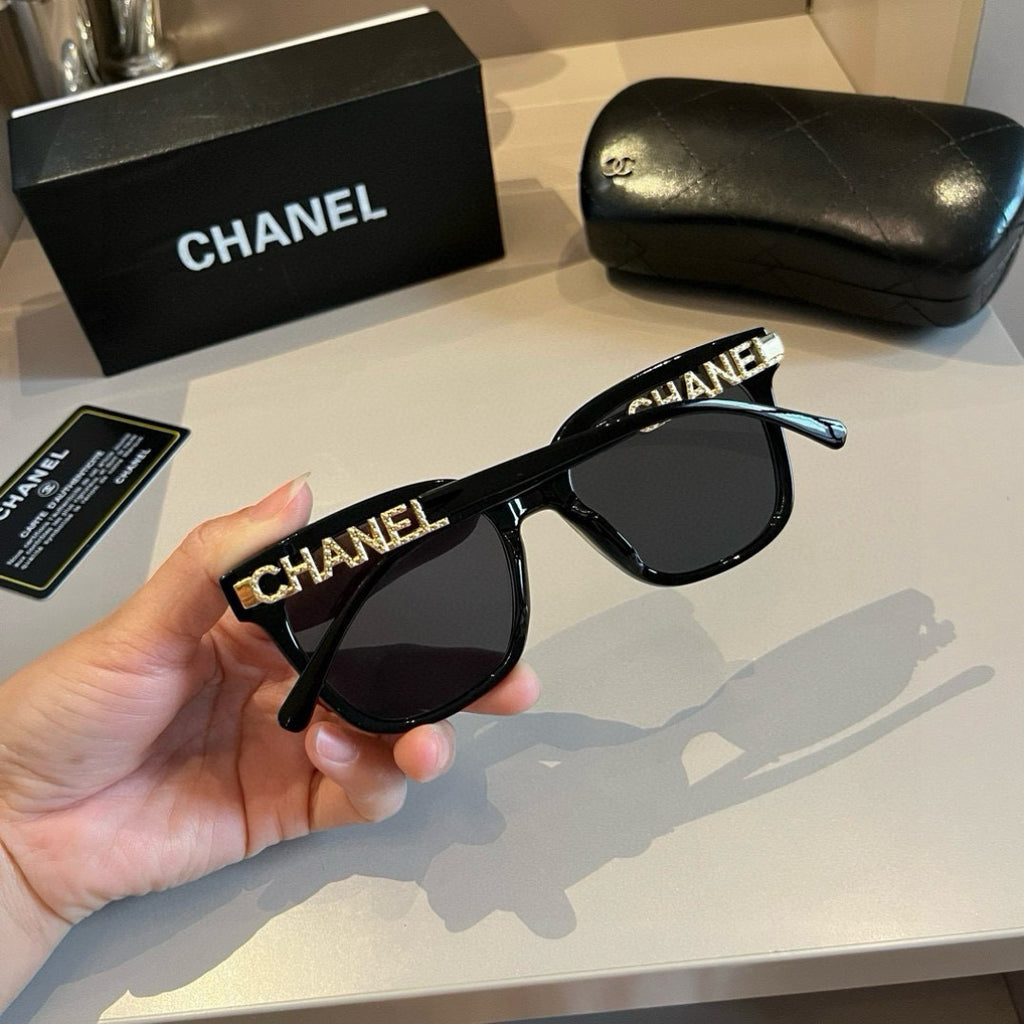 Chanel Fashion Gold Lens Sunglasses for Men & Women - 448989 - detail image 6