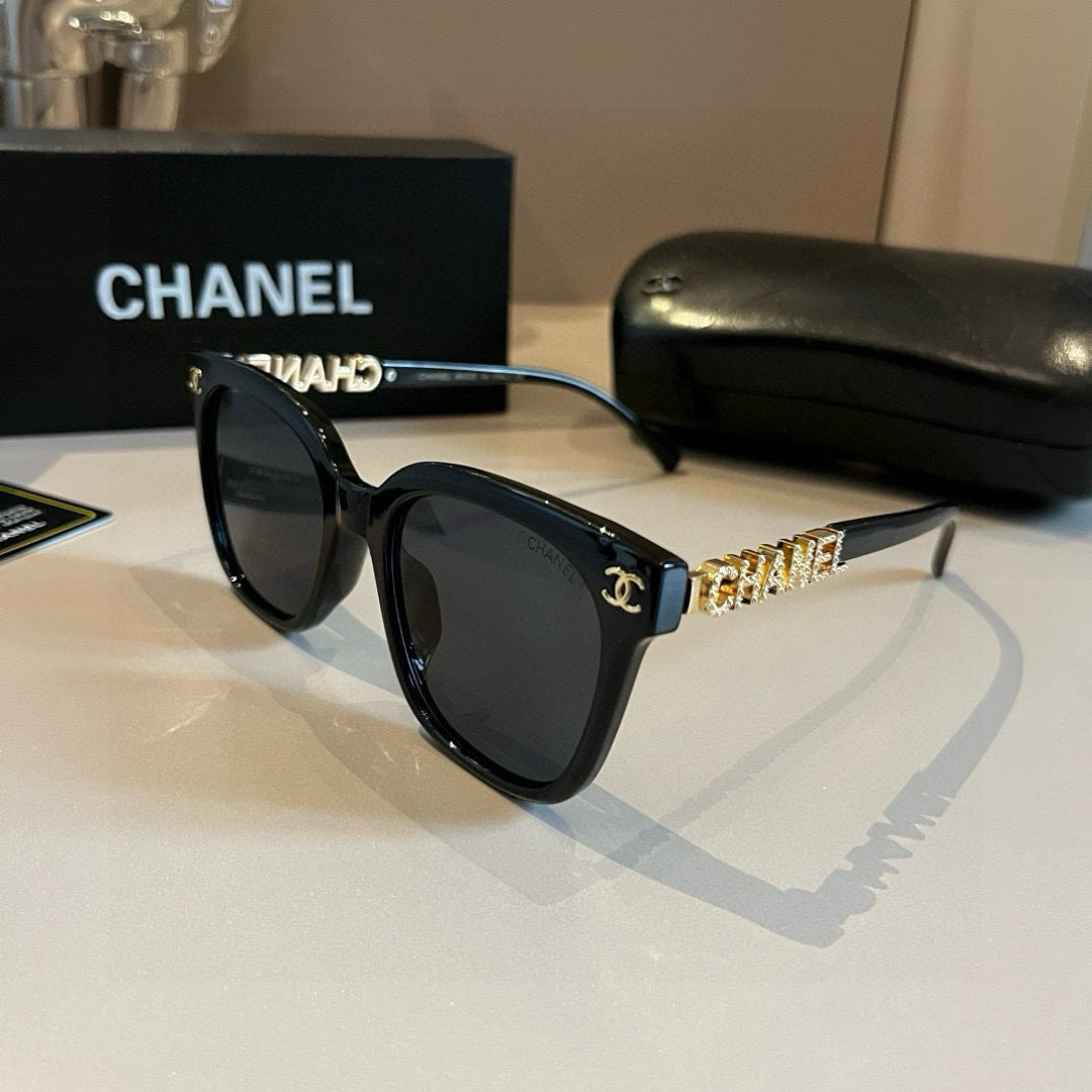 Chanel Fashion Gold Lens Sunglasses for Men & Women - 448989 - detail image 3